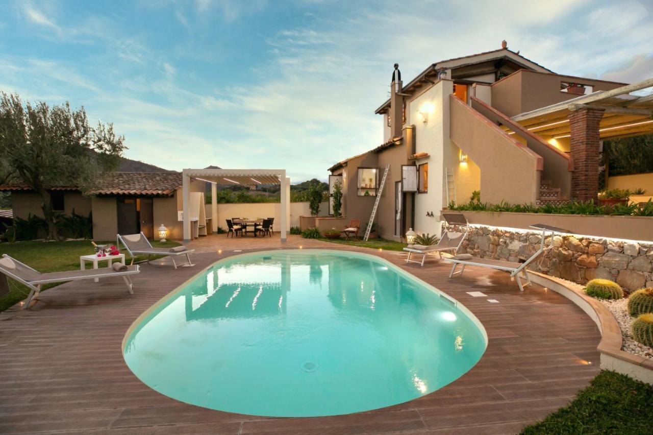 Villa Alcantara Di Charme Graniti Ngoại thất bức ảnh